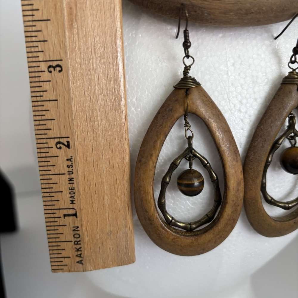 Vintage Wooden Bangle Bracelet And Wood And Metal Teardrop Earrings - Picture 2 of 3
